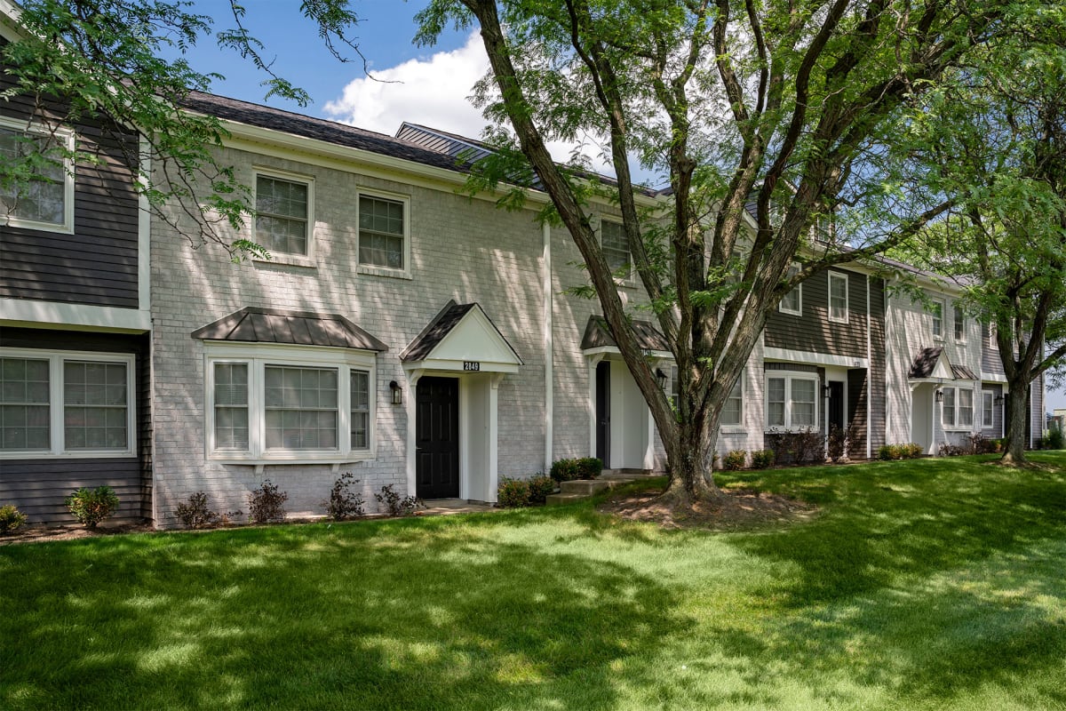 Photos and Video of Dublin Park Townhomes in Dublin Park, OH